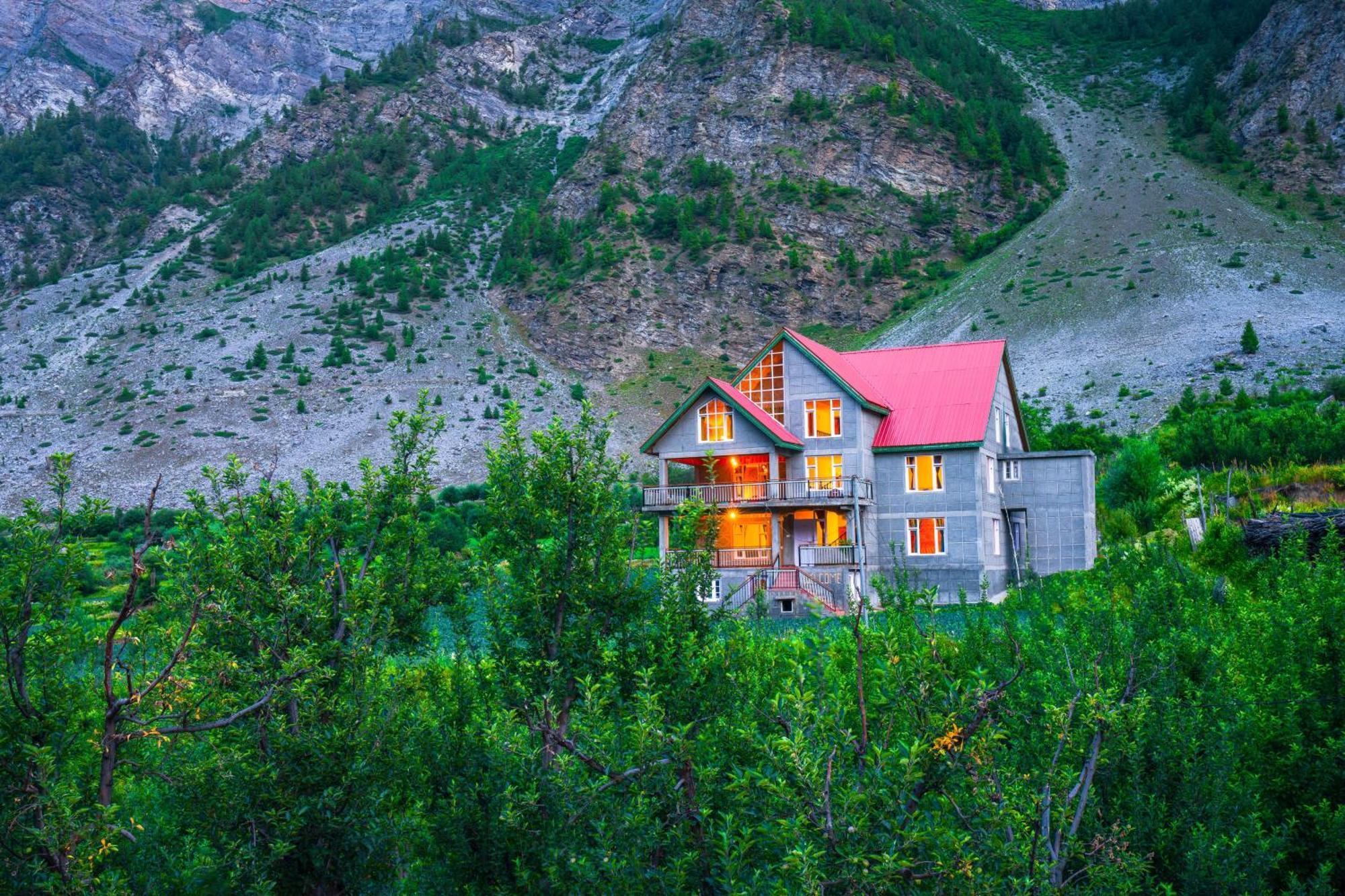 Zostel Homes Rashil Tandi Exterior photo